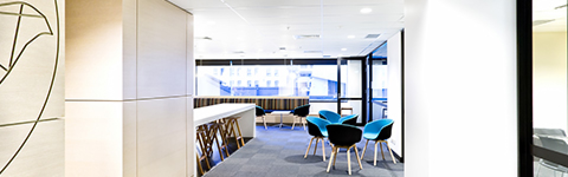 Felújítás előtt áll az iroda? Válasszatok modulszőnyeget!