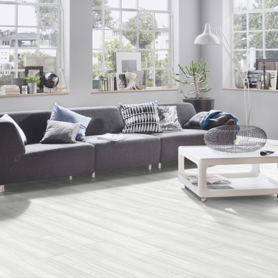 Laminált padló 10 mm/32/V4 Virgin Scandi tölgy K475 (Szinkronstruktúr)