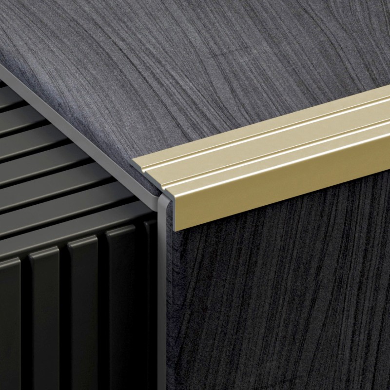 Öntapadós lépcsőélvédő 24,5x10 mm eloxált matt arany