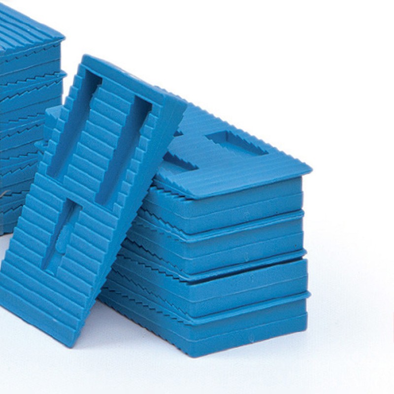 Kiegészítő laminált padlóhoz távtartó 20 db/csg