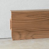 Szegélyléc 10556 műanyag 5 cm kábelcsatornás 3131 Olajfa